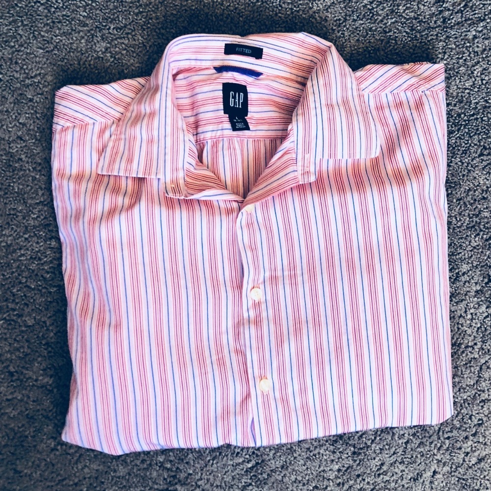 Men’s Gap Button Down